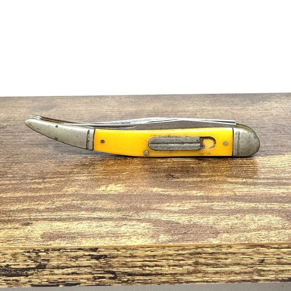 Vtg WESTERN S-751 Folding Fish Knife Yellow Delrin W/Fish Hook